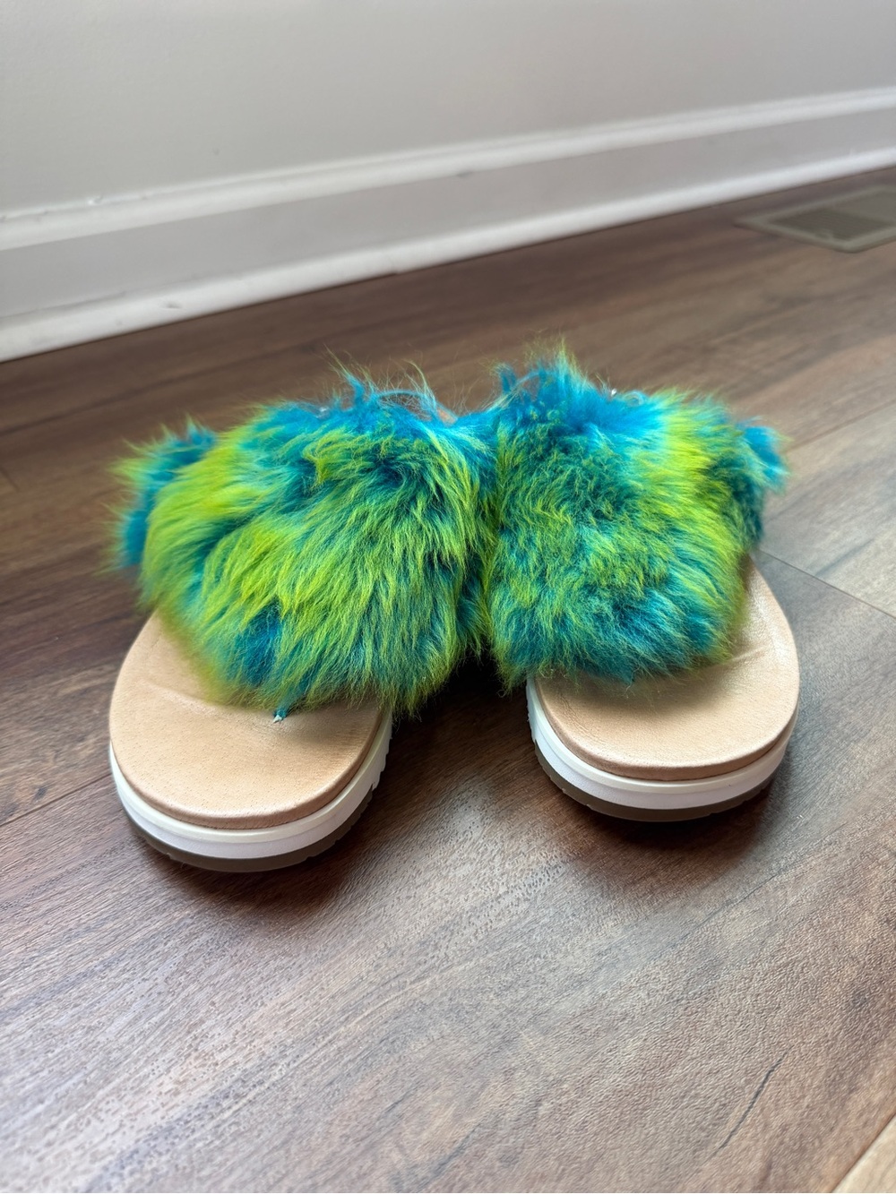 UGG Holly Fluffy Sandals Blue/Green| Size 8.5